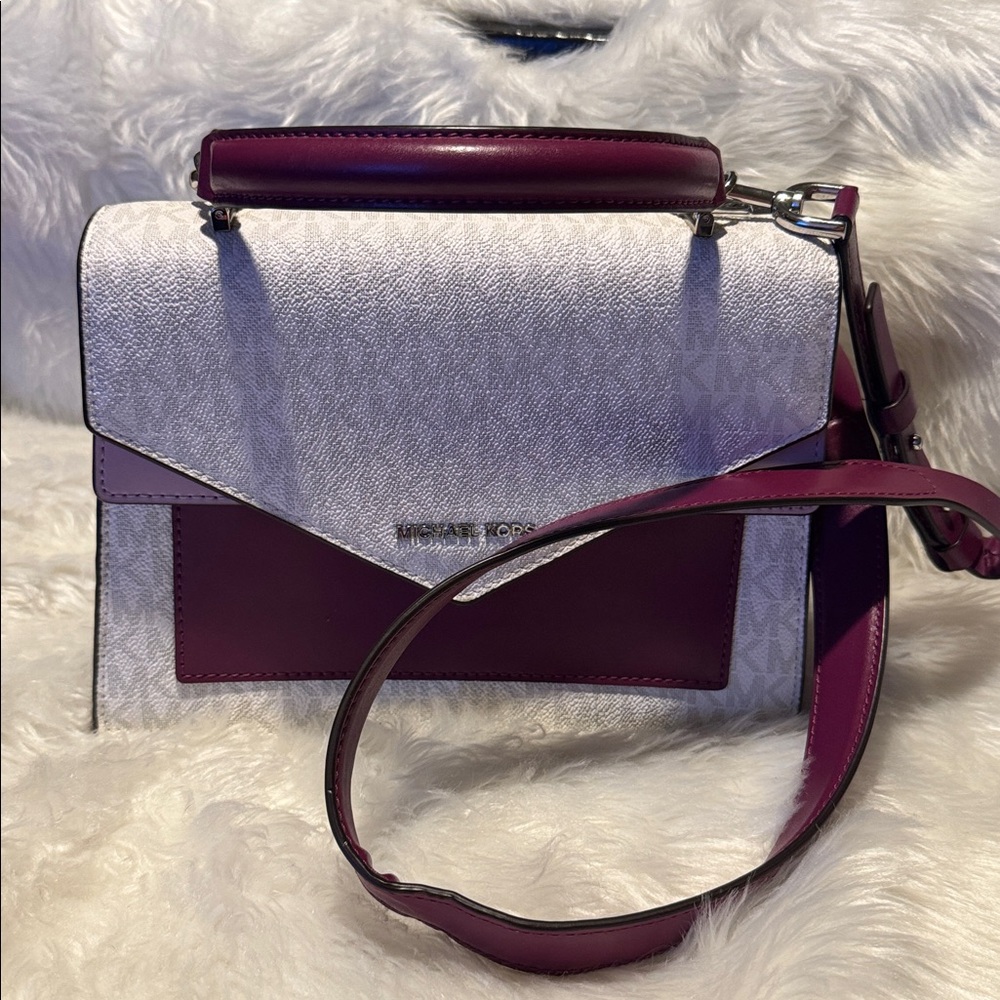 Michael Kors White and Purple Satchel, crossbody band. - Picture 2 of 6